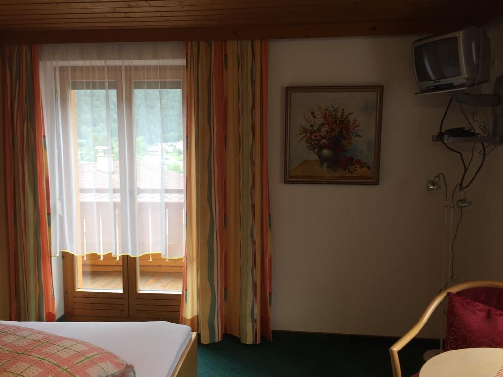 Haus-Nummer 355 Bei Renate & Roland Pfunds Extérieur photo